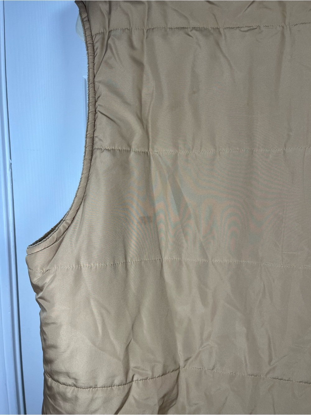 Sag Harbor Tan Quilted Vest with Plush Fur Collar (L) - Picture 8 of 13